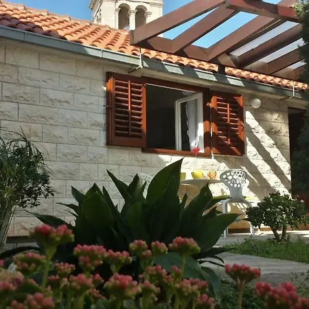 Center Apartment